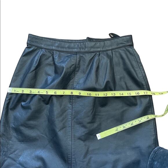 Vintage Design Assets genuine leather black pleated pencil skirt size 6 - Picture 10 of 14